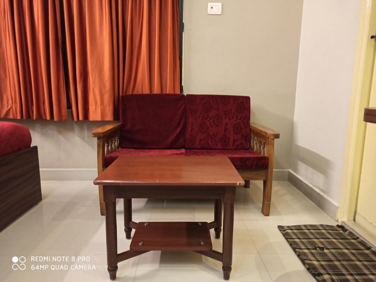 Hotel I-Way Residency Perungudi Chennai Bagian luar foto