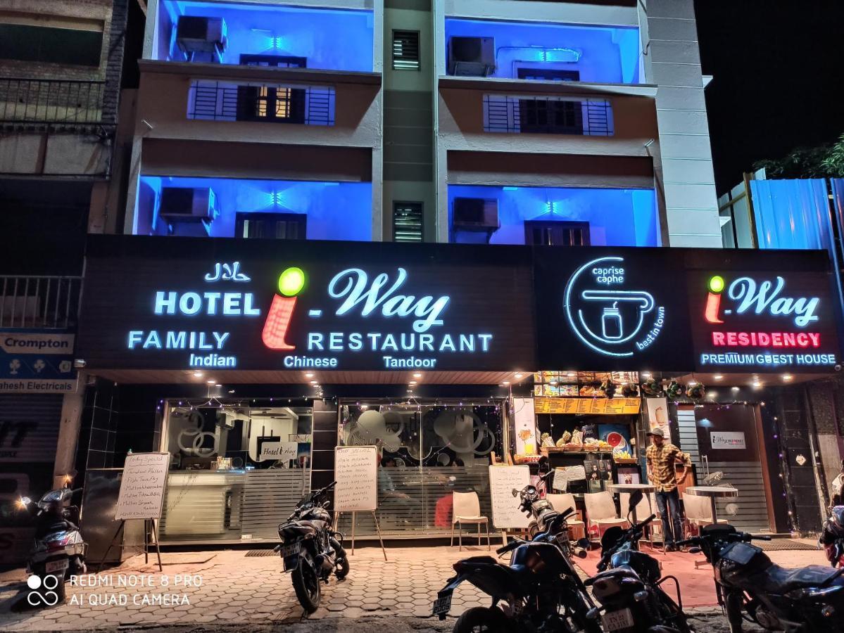 Hotel I-Way Residency Perungudi Chennai Bagian luar foto